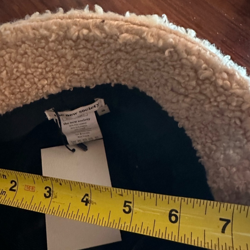 Cozy Tan Kids Bucket Hat. Sherpa. NWT the New Society - Picture 4 of 4